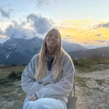 Léa DE MAERE